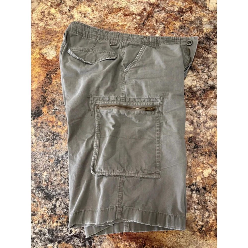 Canyon River Blues Gray Cargo Shorts - Picture 4 of 5